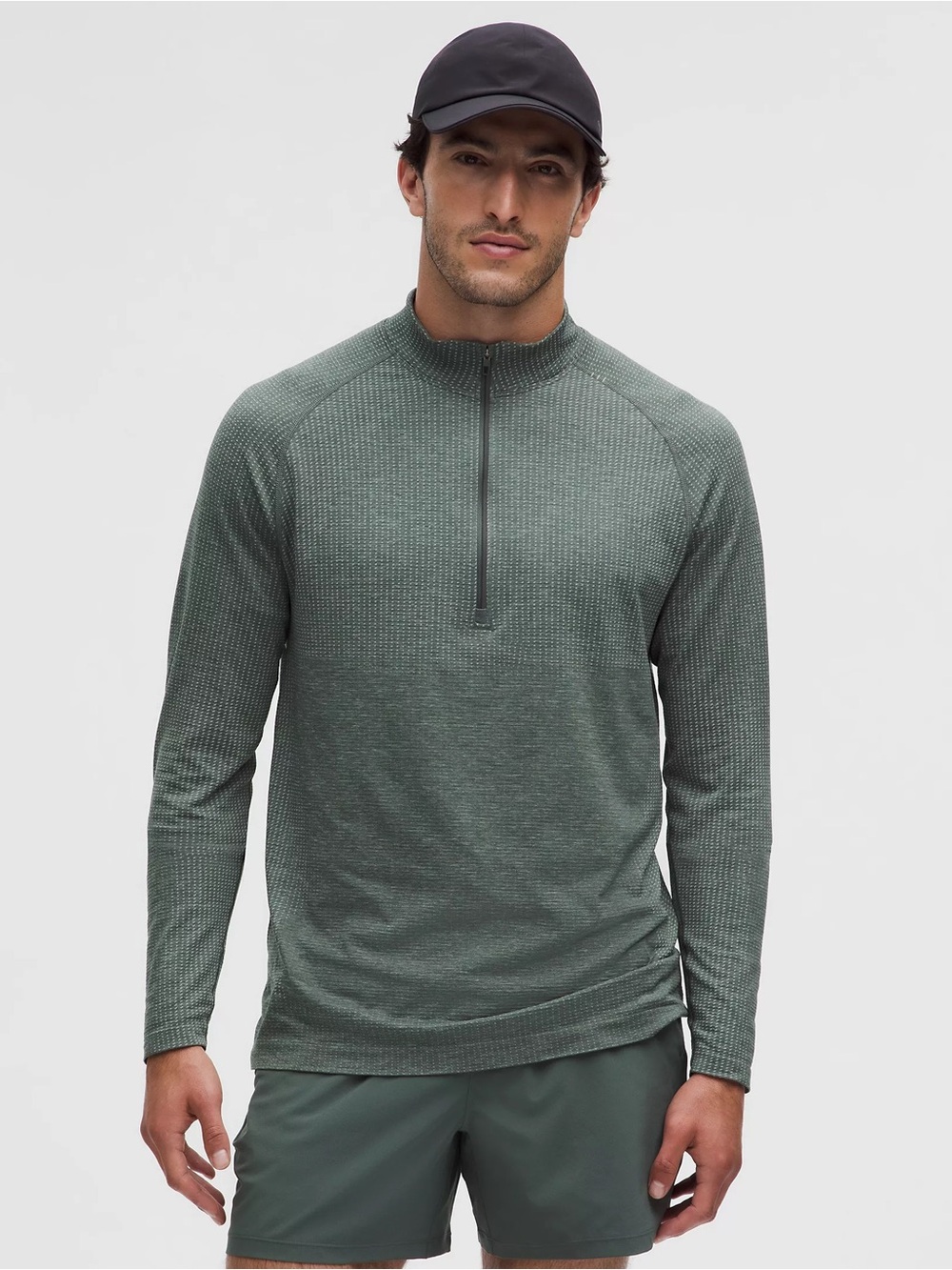 Lululemon men metal vent tech half zip size large in pine grey palm deco